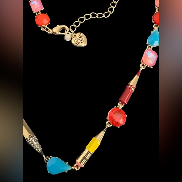 New BETSEY Johnson Back To School Collar Necklace Pencil & Mixed Stone - Picture 9 of 16